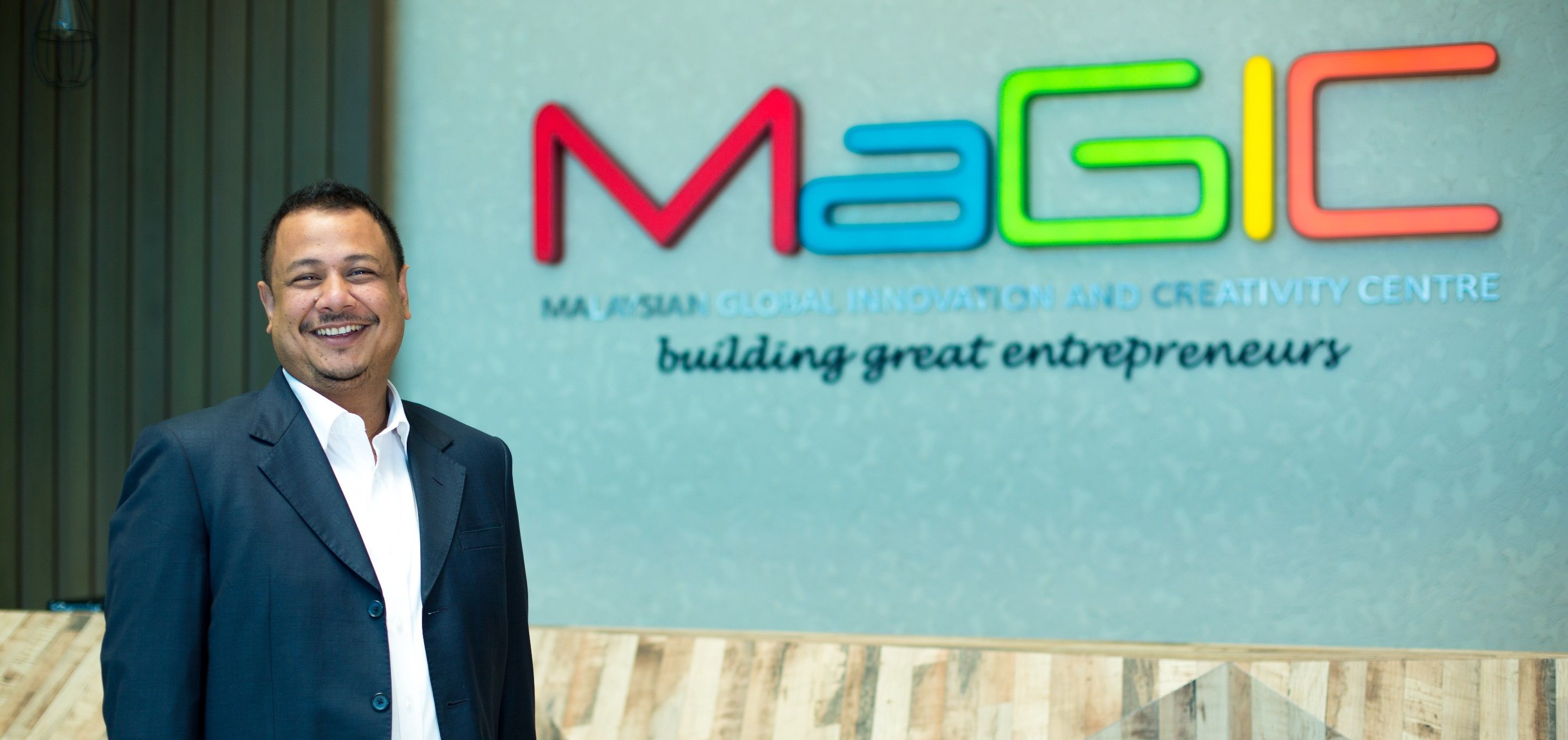 What initiatives has the Malaysian government introduced to boost startups?